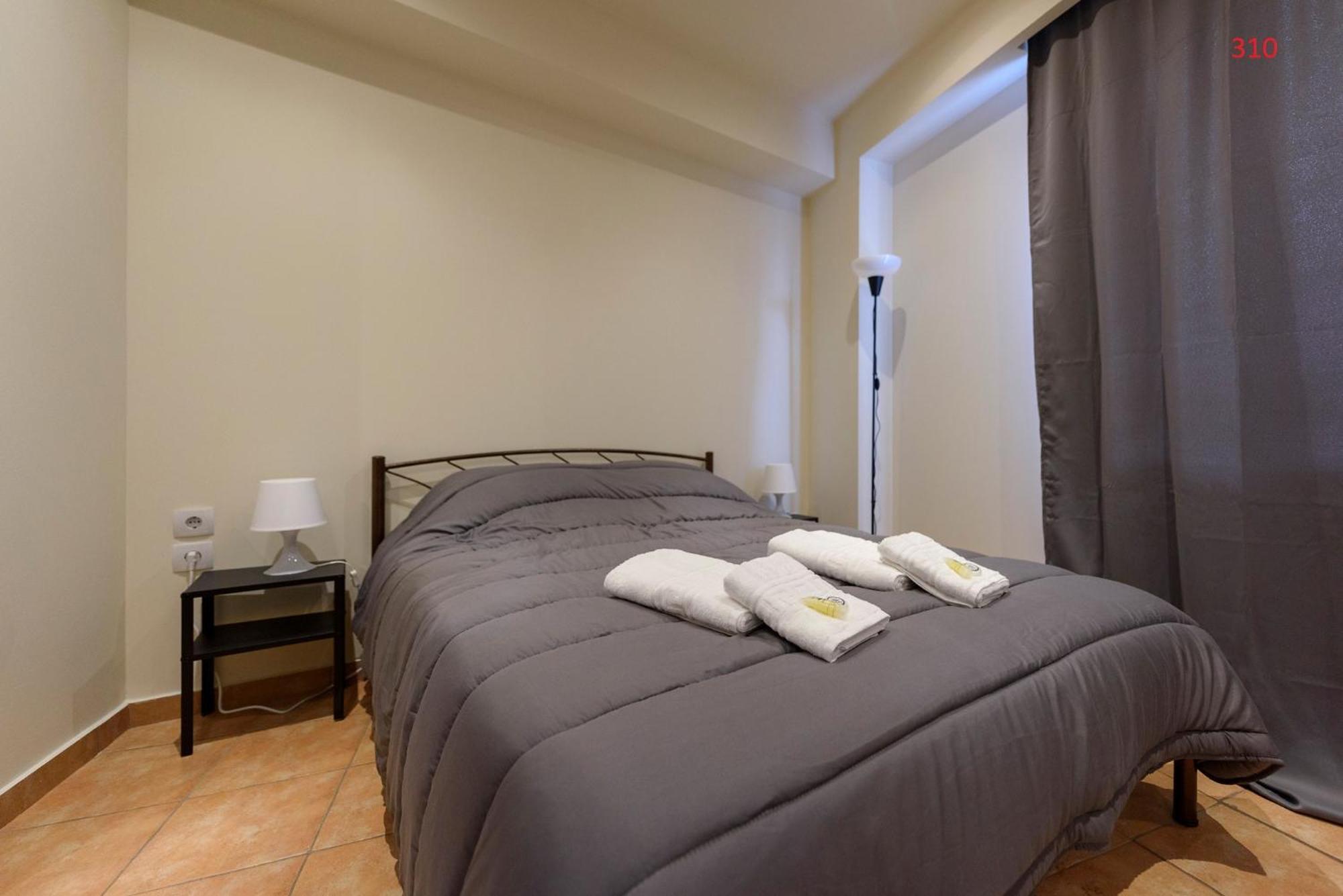 Marilyn Residence Athena Bagian luar foto
